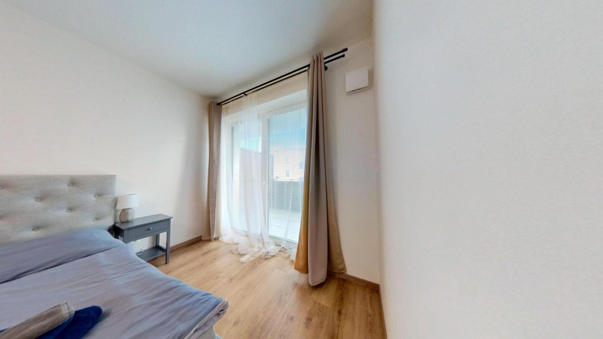 Air-Conditioned 2 Room Apartment, Balcony, New Building, 201 Rovinka Εξωτερικό φωτογραφία