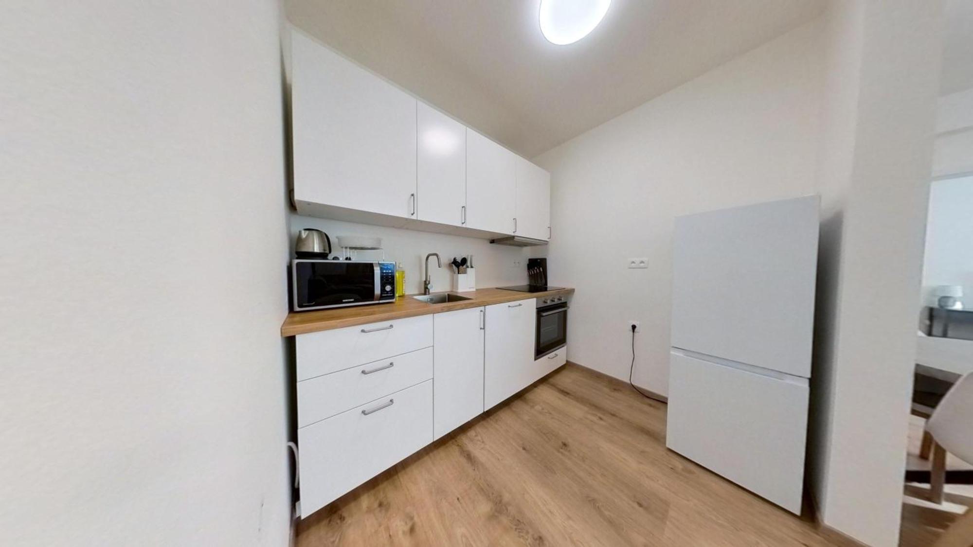 Air-Conditioned 2 Room Apartment, Balcony, New Building, 201 Rovinka Εξωτερικό φωτογραφία